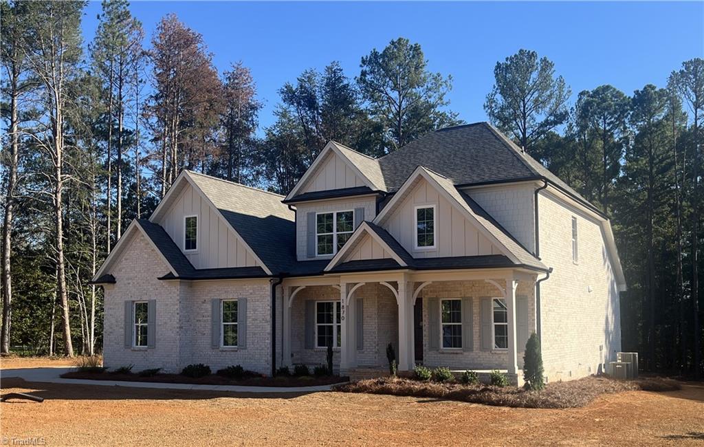 1870 Woodstock Road Property Photo 2