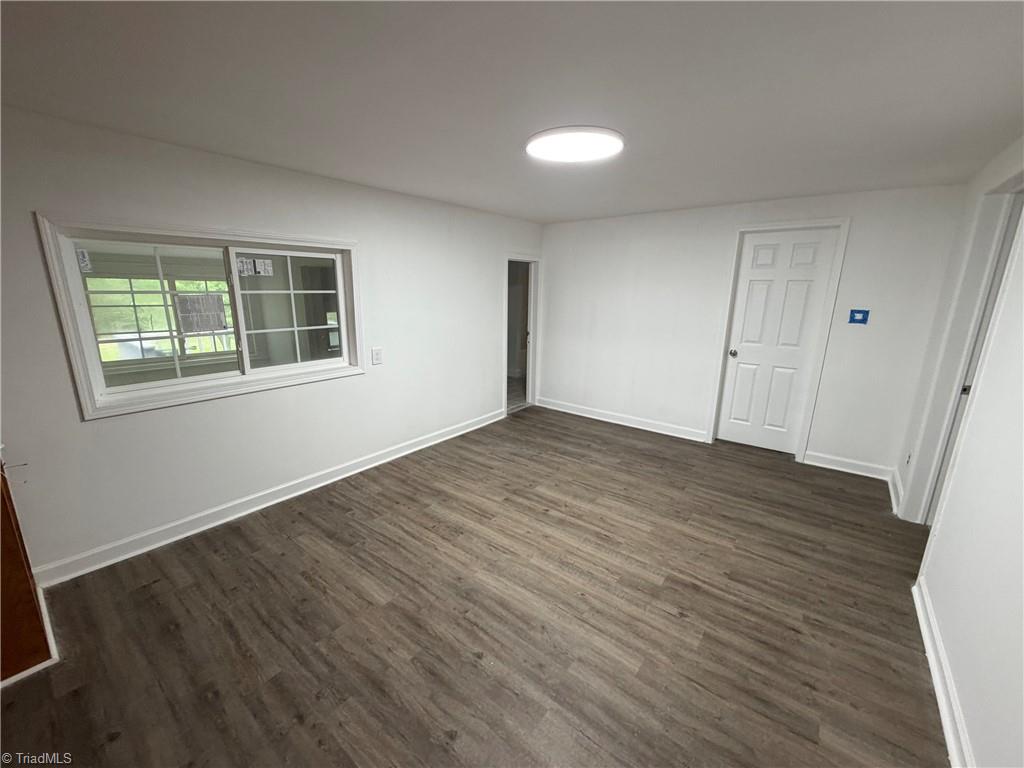 992 Main Street Property Photo 11
