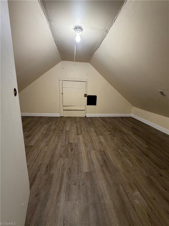 992 Main Street Property Photo 24