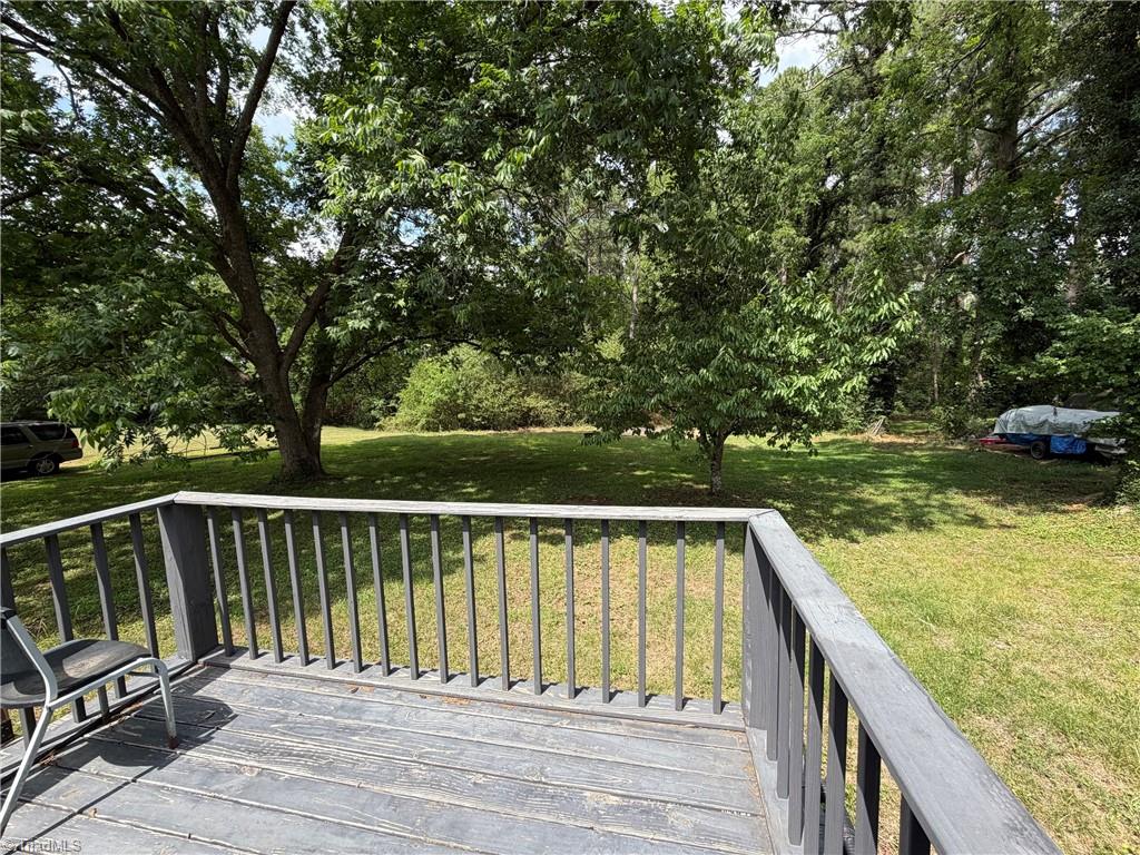 992 Main Street Property Photo 25