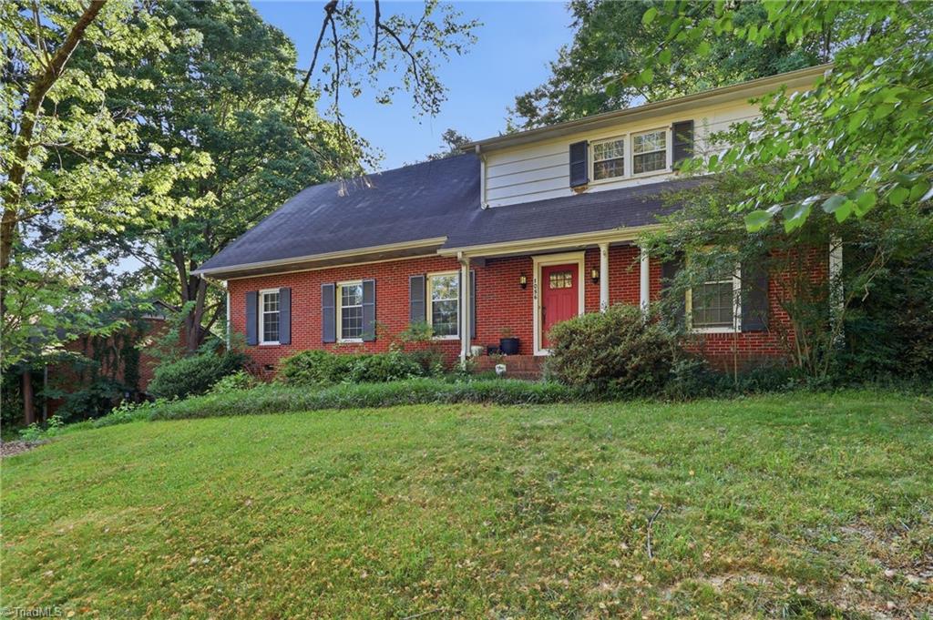1056 Cantering Road Property Photo 3