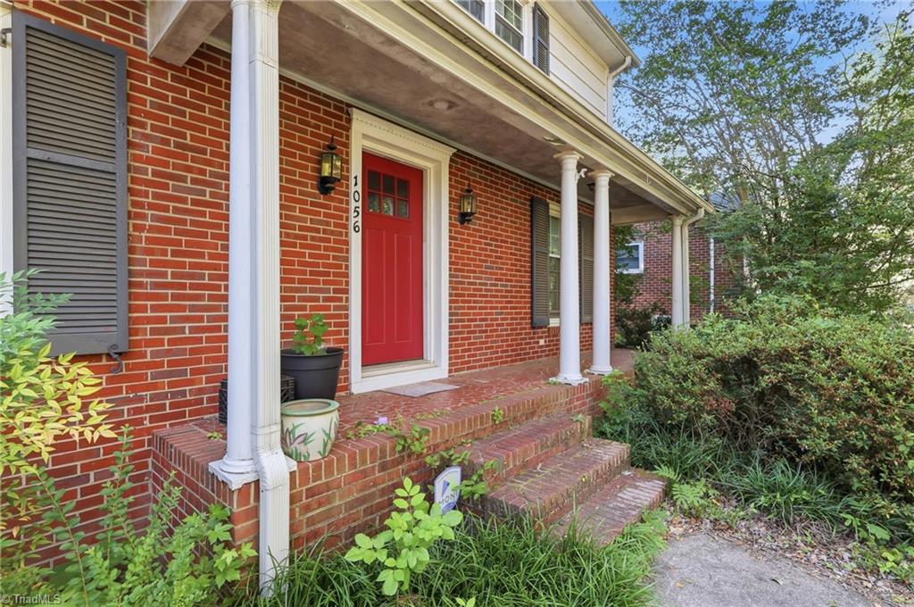 1056 Cantering Road Property Photo 4