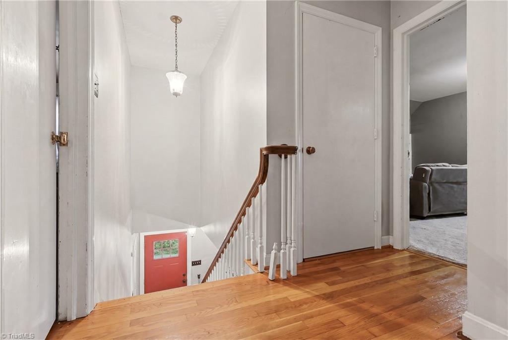 1056 Cantering Road Property Photo 19