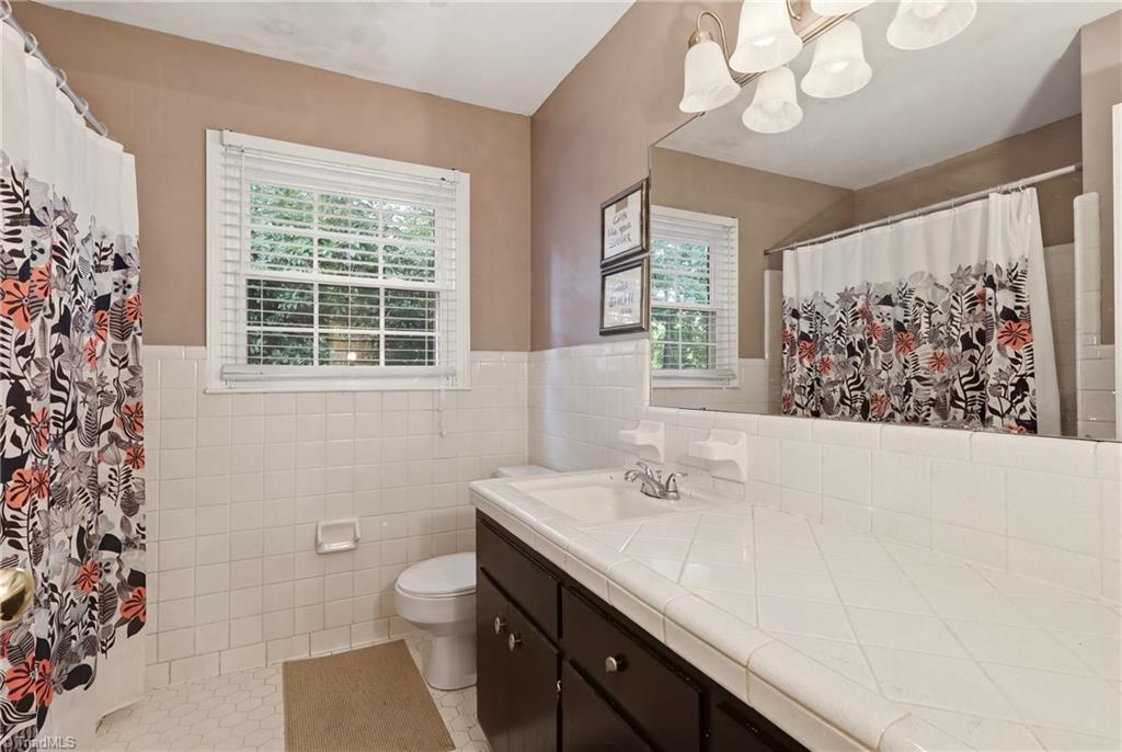1056 Cantering Road Property Photo 24