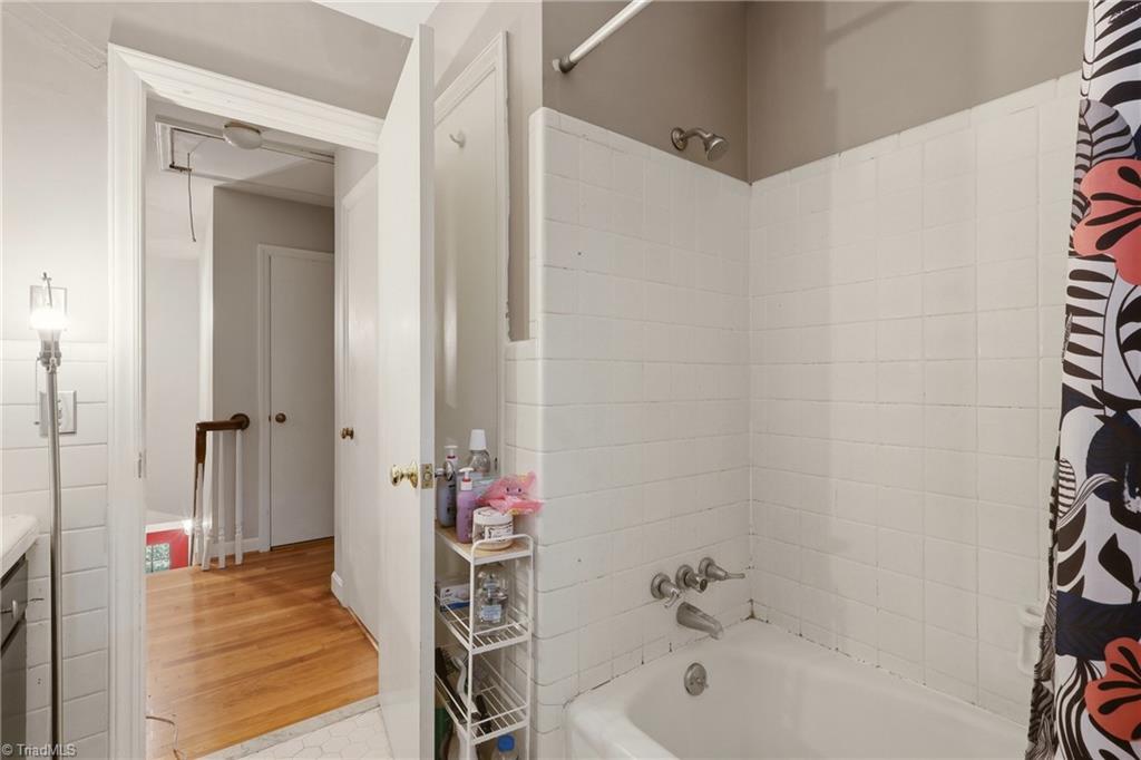 1056 Cantering Road Property Photo 25