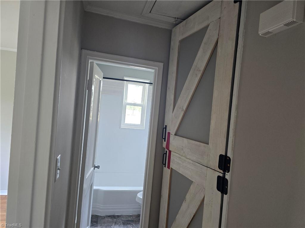 568 Overlook Street Property Photo 14