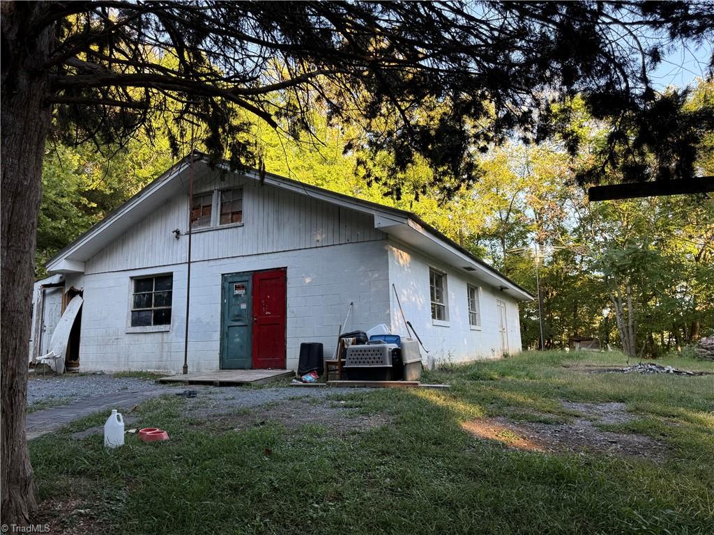 2459 Cedar Falls Road Property Photo 1