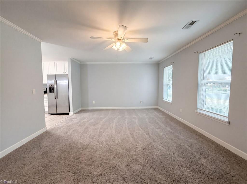 304 Field Street Property Photo 3
