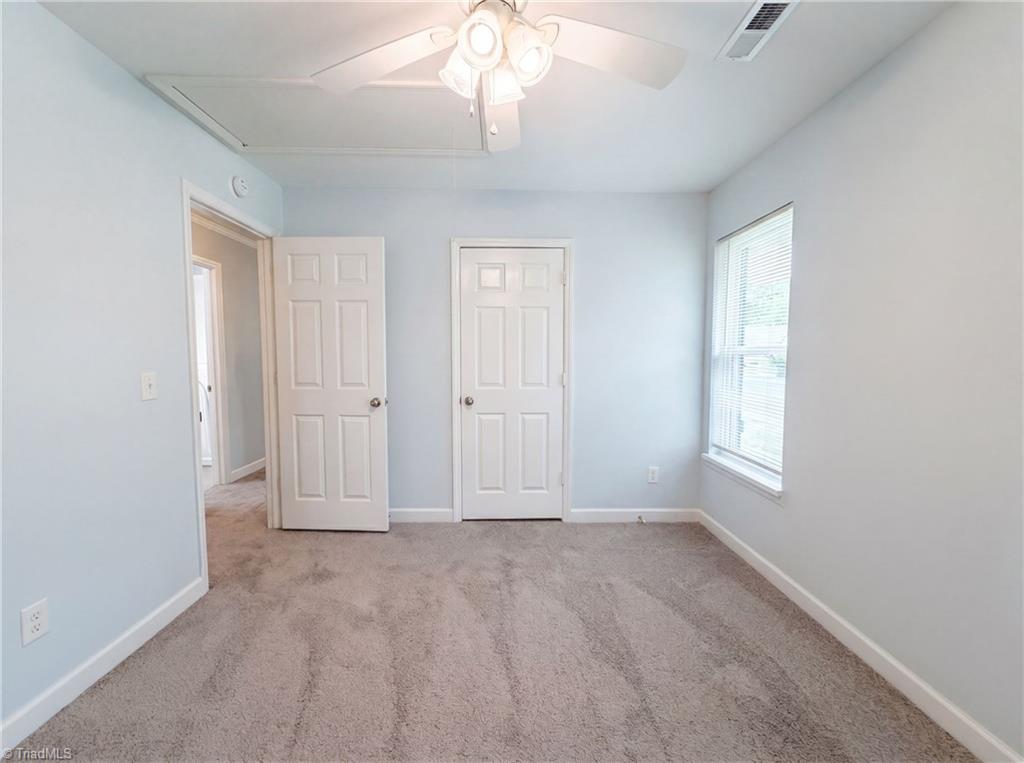 304 Field Street Property Photo 9