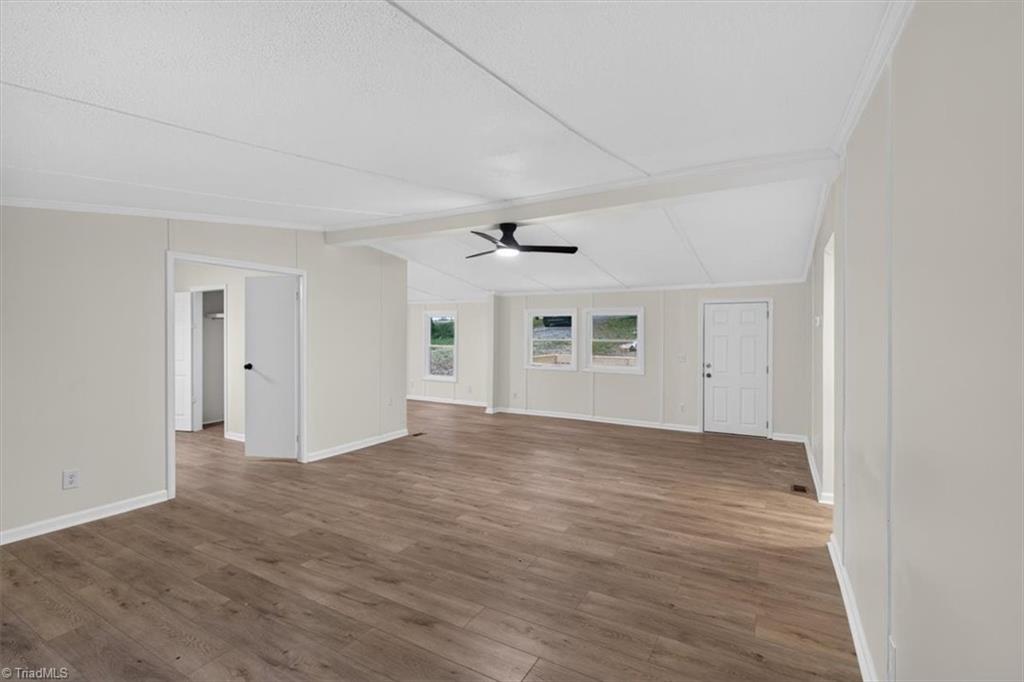 4560 Effie Lane Property Photo 6