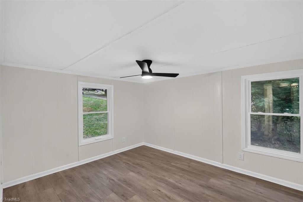 4560 Effie Lane Property Photo 12