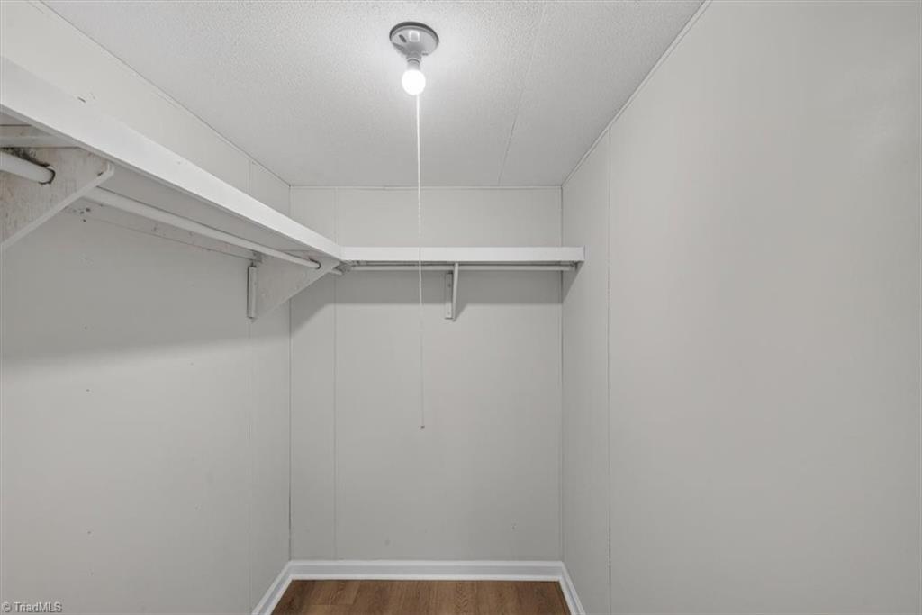 4560 Effie Lane Property Photo 18
