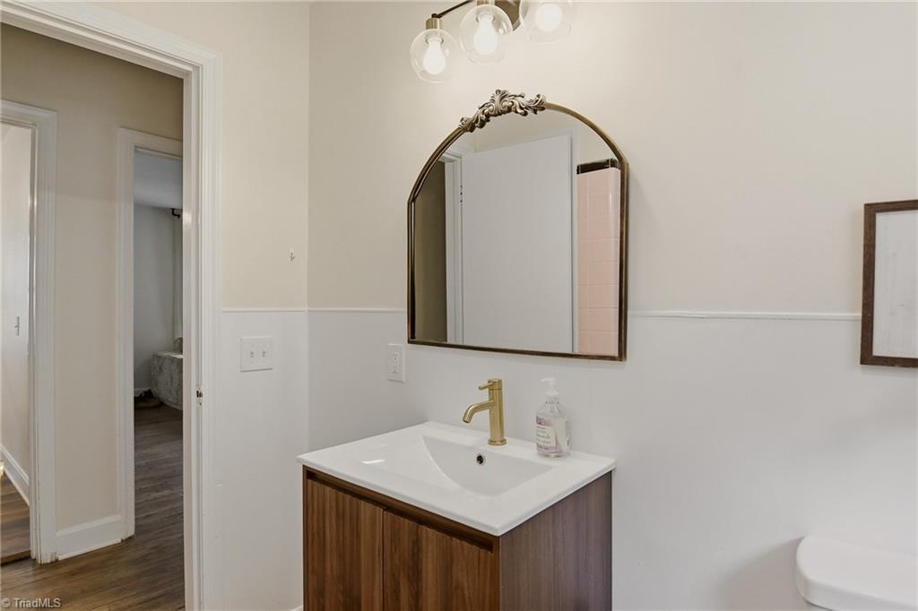 3113 Luther Street Property Photo 10