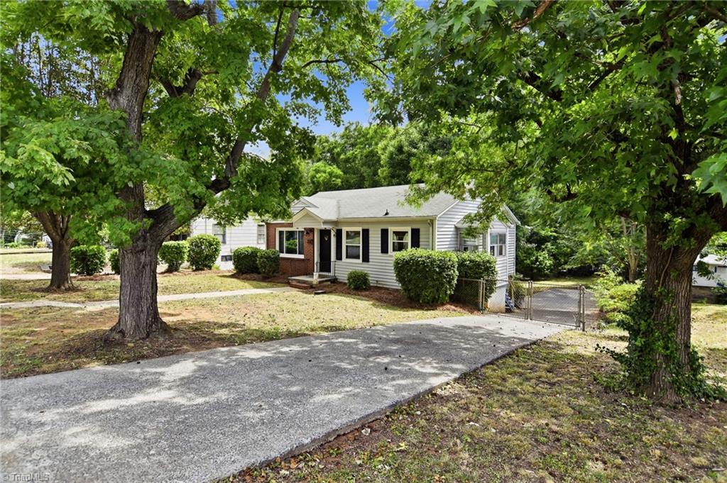 3113 Luther Street Property Photo 29