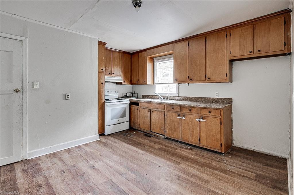 307 Winston Street Property Photo 12
