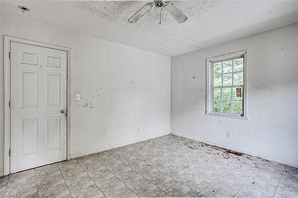 307 Winston Street Property Photo 22