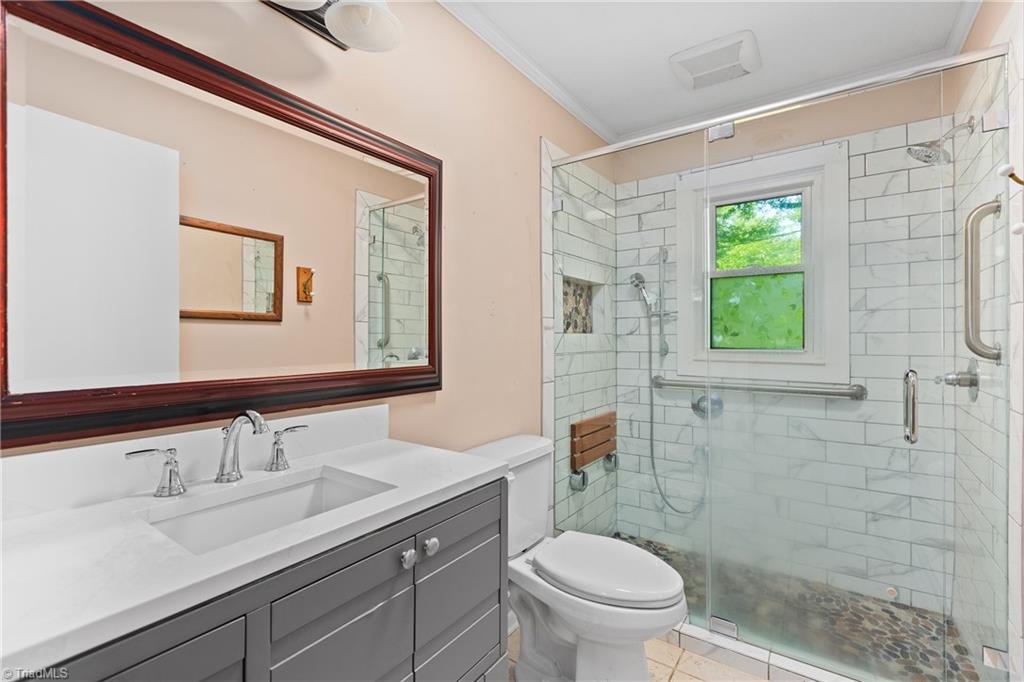 3323 Rockford Road Property Photo 20