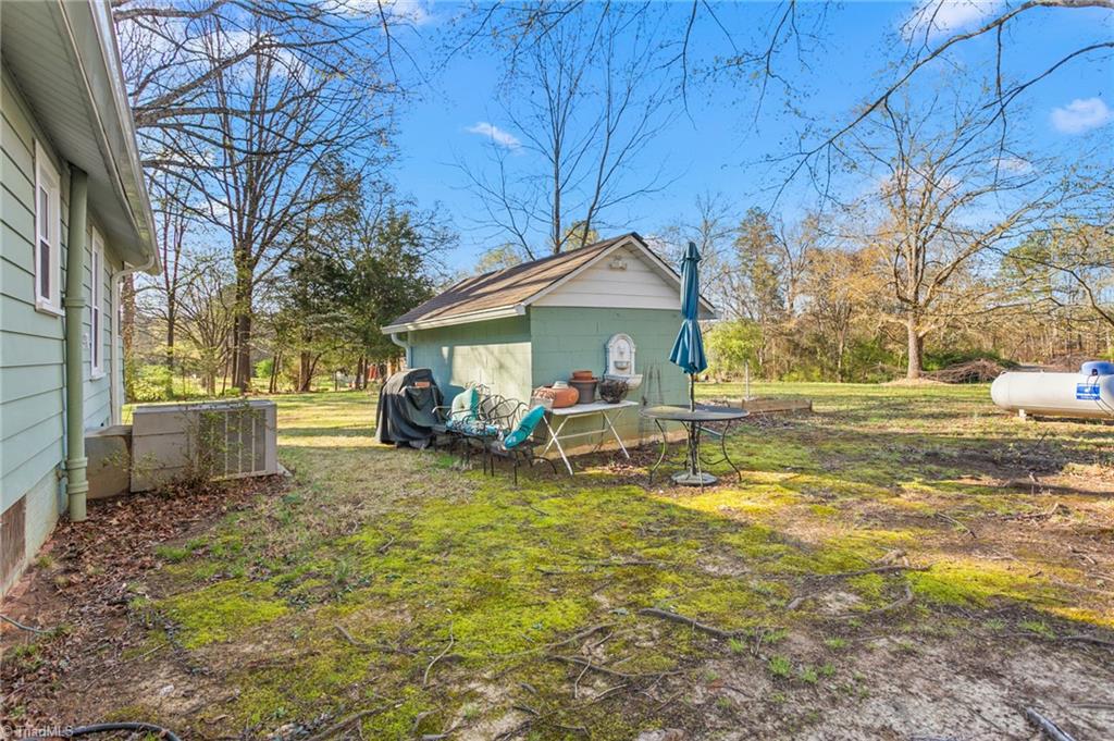 9309 S Nc Highway 87 Property Photo 22