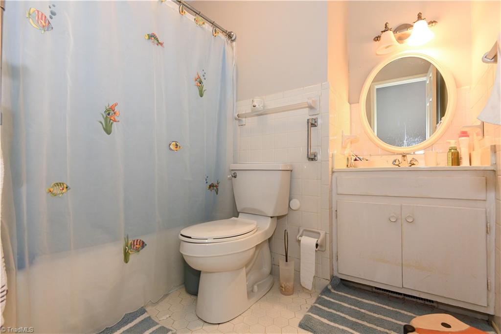 4803 Susan Terrace Property Photo 15