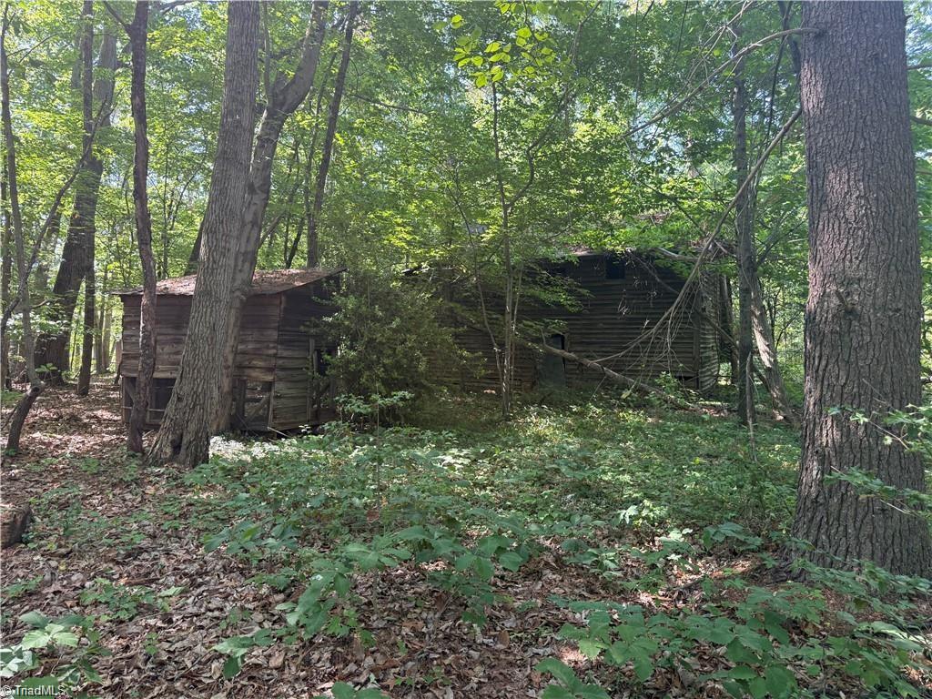 607 Kirby Road Property Photo 5