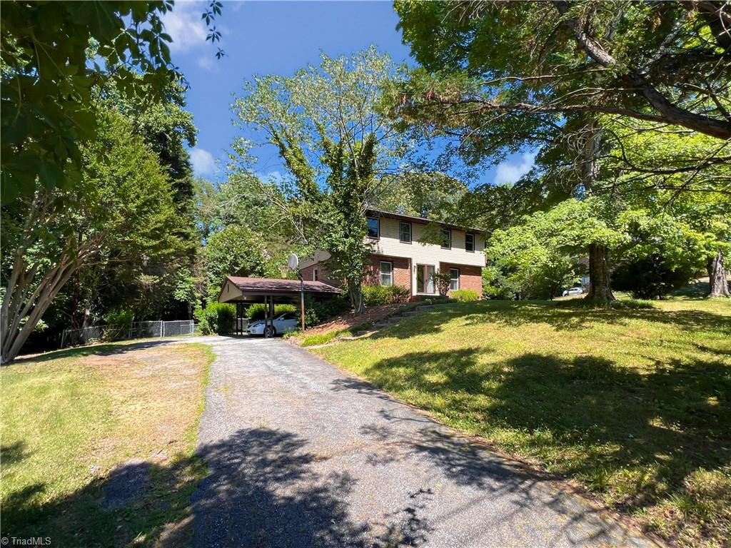 4205 Gardenspring Drive Property Photo 3