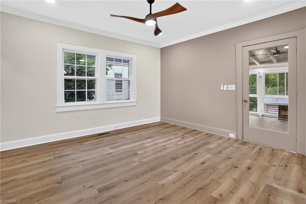 405 Spring Street Property Photo 18