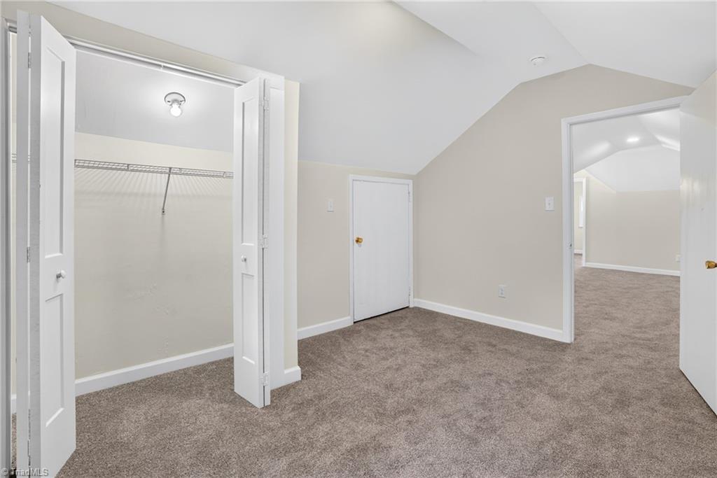 405 Spring Street Property Photo 29