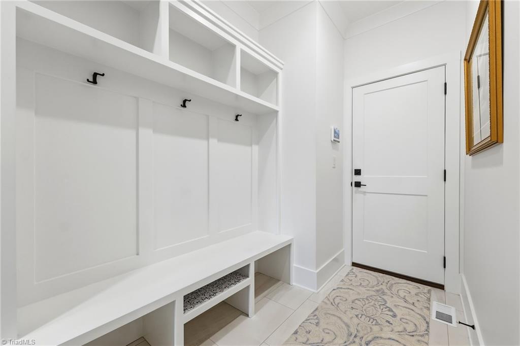 110 Springdale Avenue Property Photo 25