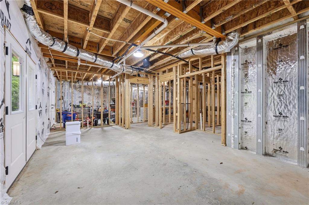 110 Springdale Avenue Property Photo 36