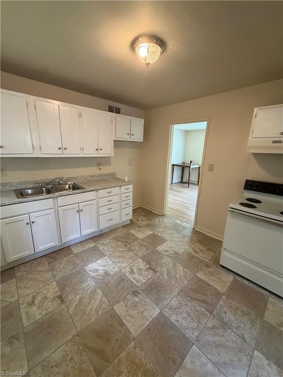 3616 Harvard Road Property Photo 3