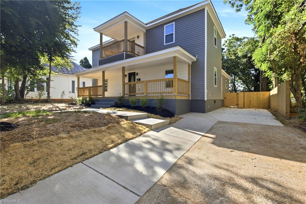 1024 Franklin Street Property Photo 4