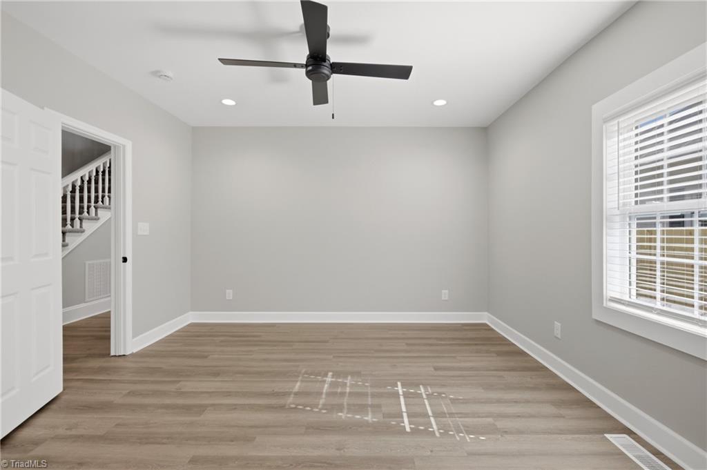 1024 Franklin Street Property Photo 24