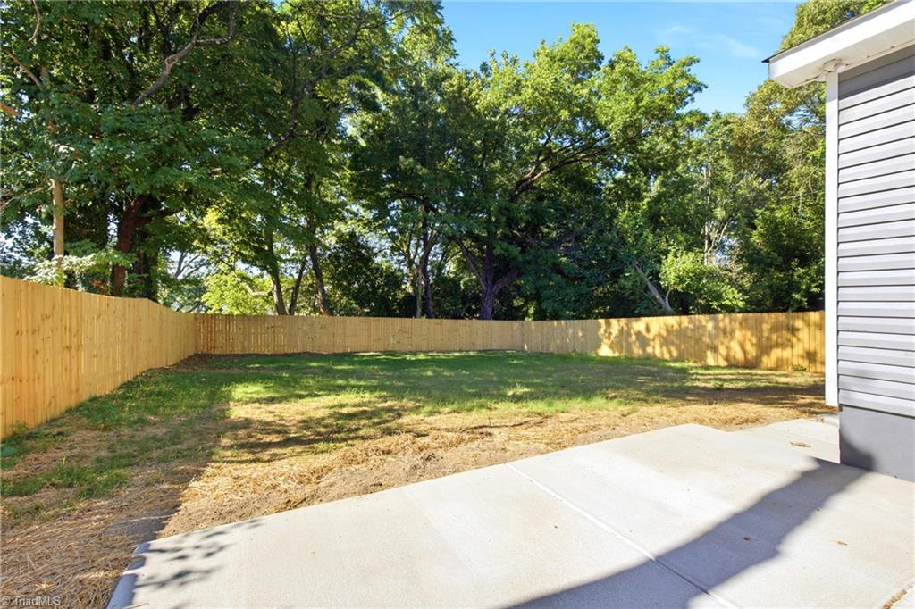 1024 Franklin Street Property Photo 38