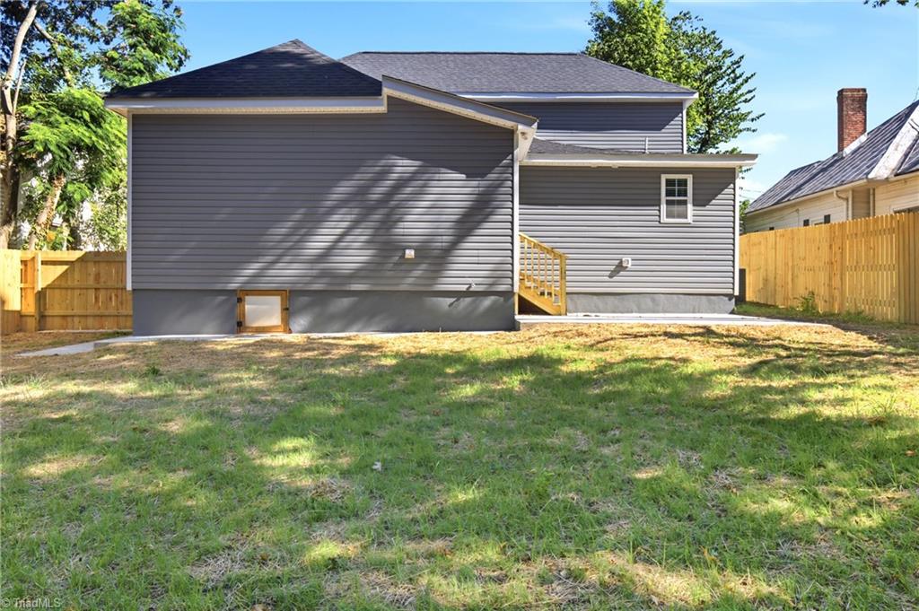 1024 Franklin Street Property Photo 42