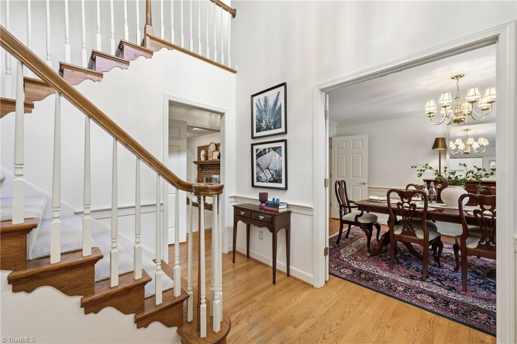 561 Mason Knoll Drive Property Photo 8