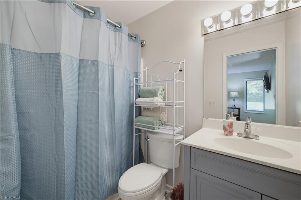 3505 Ivey Lane Property Photo 18