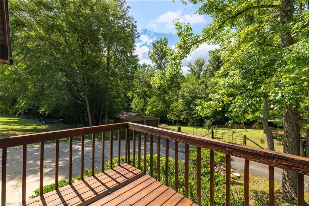 3505 Ivey Lane Property Photo 22