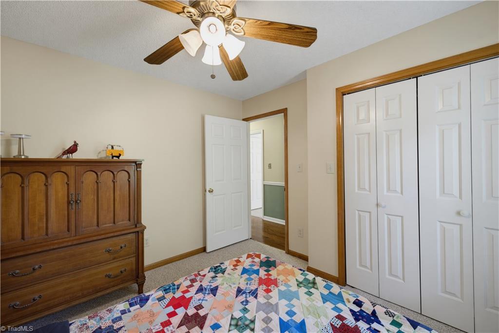 3505 Ivey Lane Property Photo 25
