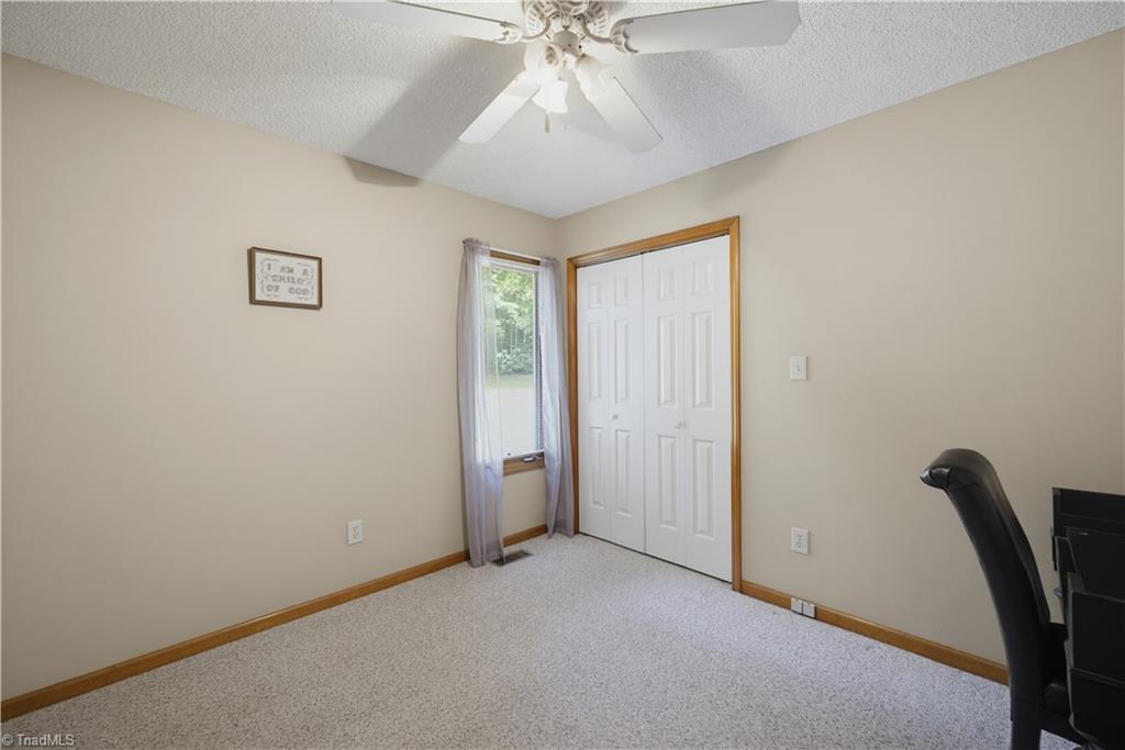 3505 Ivey Lane Property Photo 27