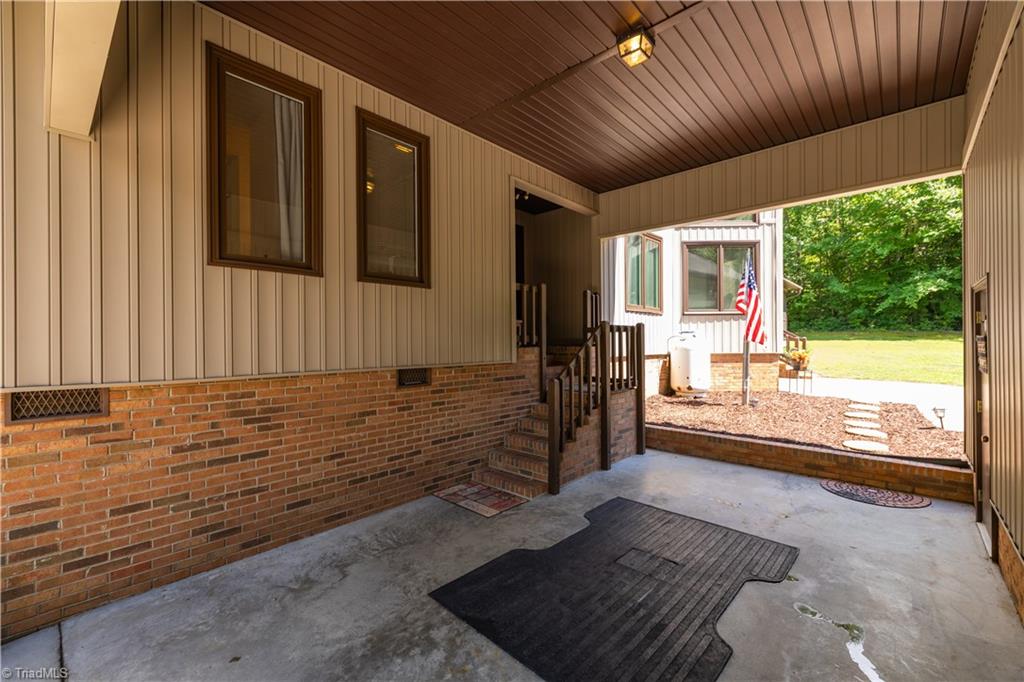 3505 Ivey Lane Property Photo 43