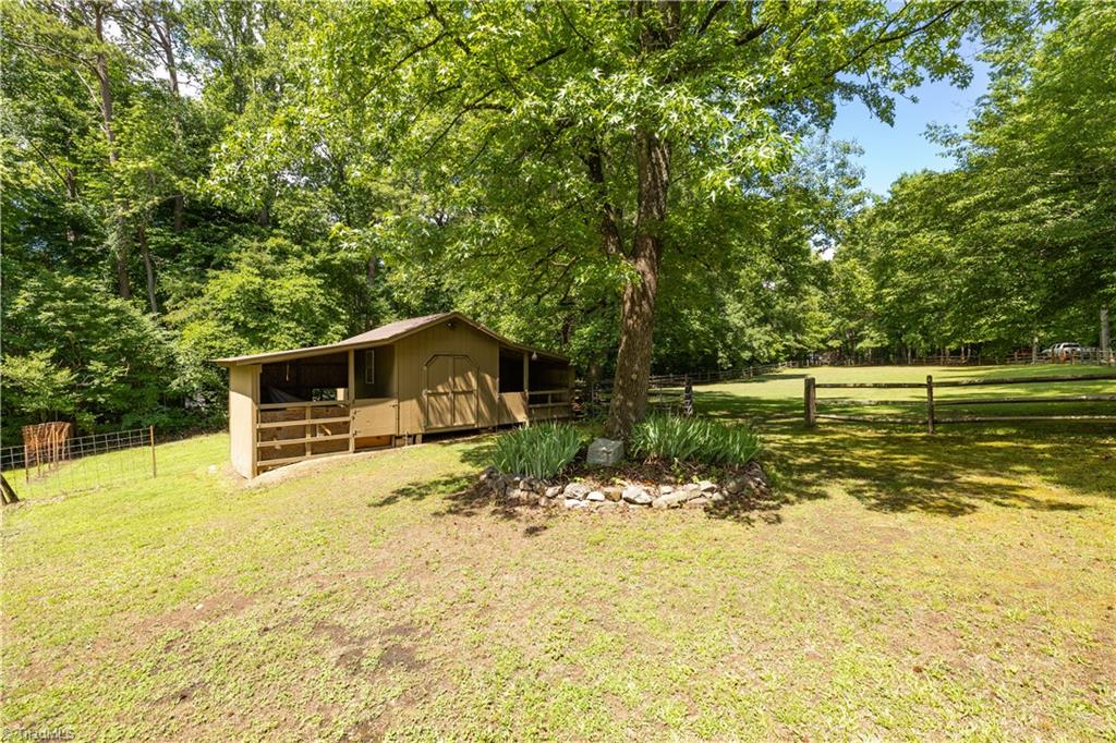 3505 Ivey Lane Property Photo 44