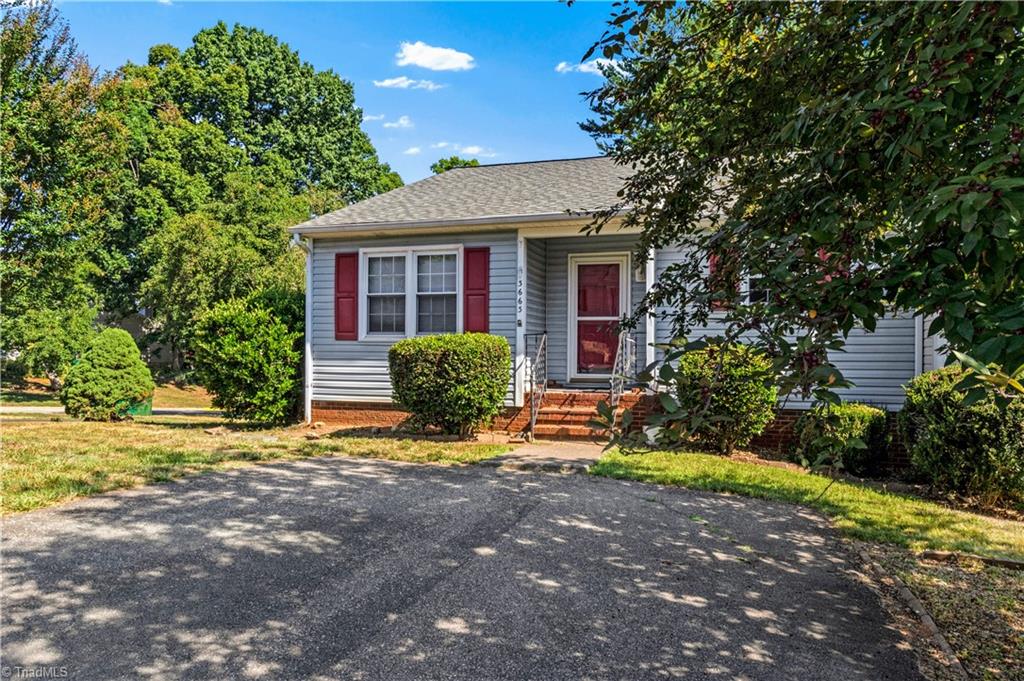 3663 Heathrow Drive Property Photo 2
