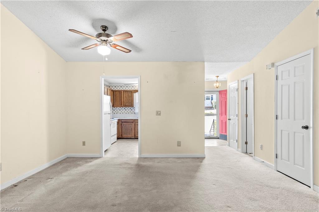 3663 Heathrow Drive Property Photo 10
