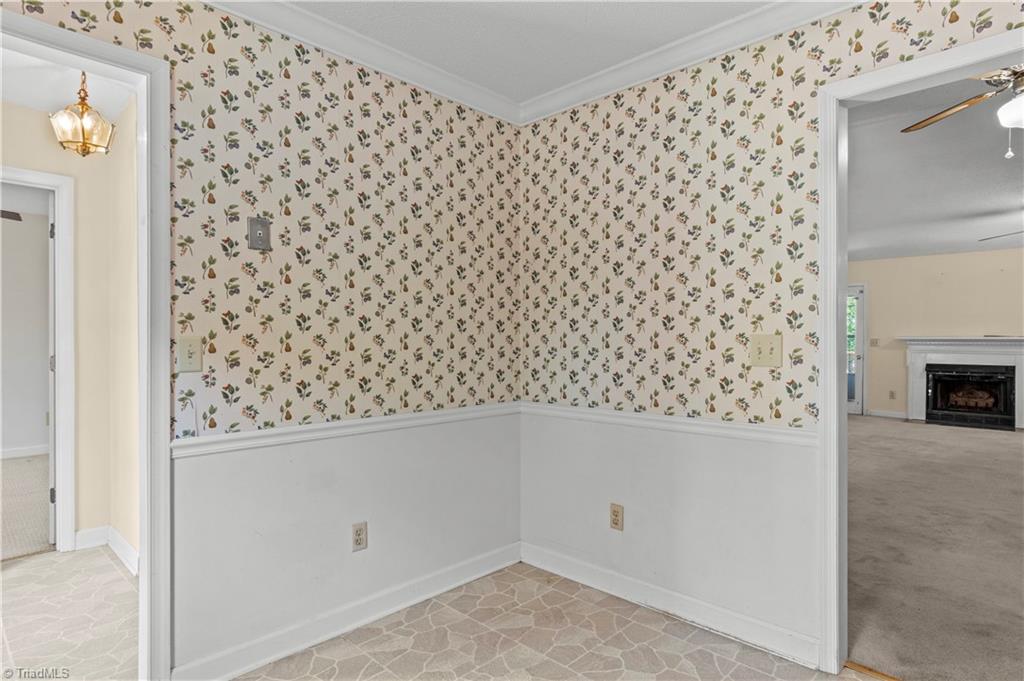 3663 Heathrow Drive Property Photo 12