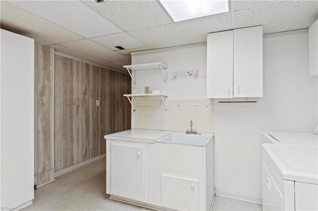 3663 Heathrow Drive Property Photo 26