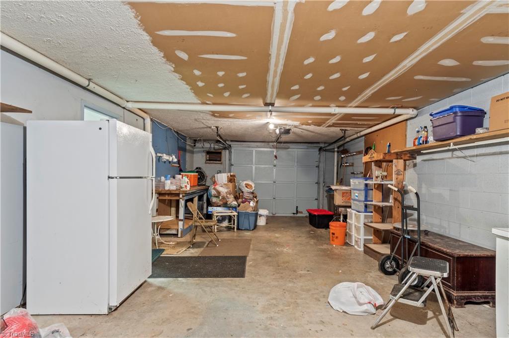 3663 Heathrow Drive Property Photo 29