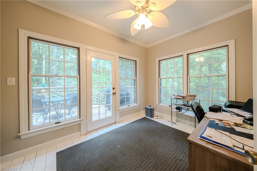 2448 Glen Cove Way Property Photo 13