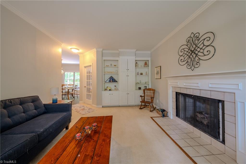 2448 Glen Cove Way Property Photo 15