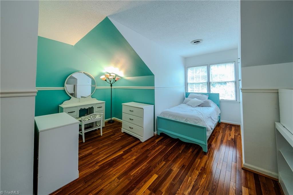 2448 Glen Cove Way Property Photo 40