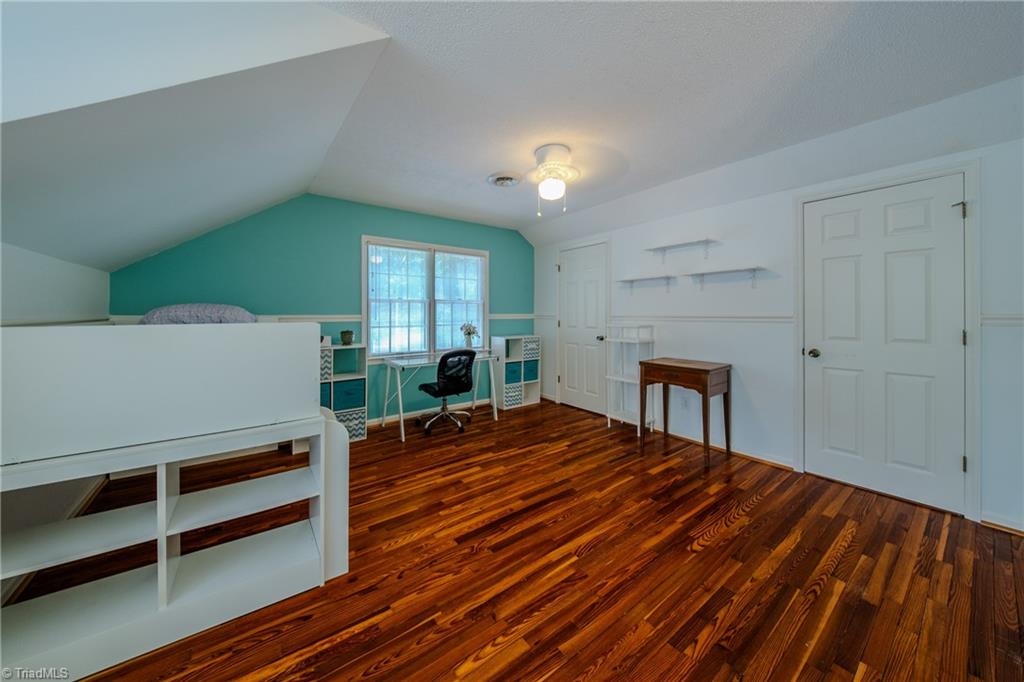 2448 Glen Cove Way Property Photo 41